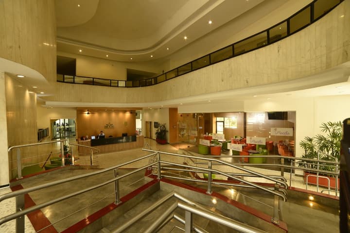 Torre De Cali Plaza Hotel
