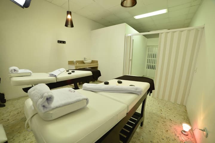 Torre De Cali Plaza Hotel