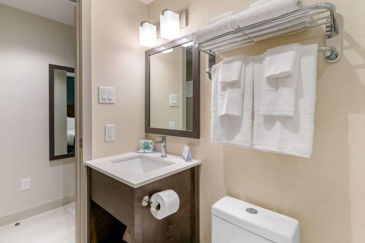 Quality Inn Centre-Ville
