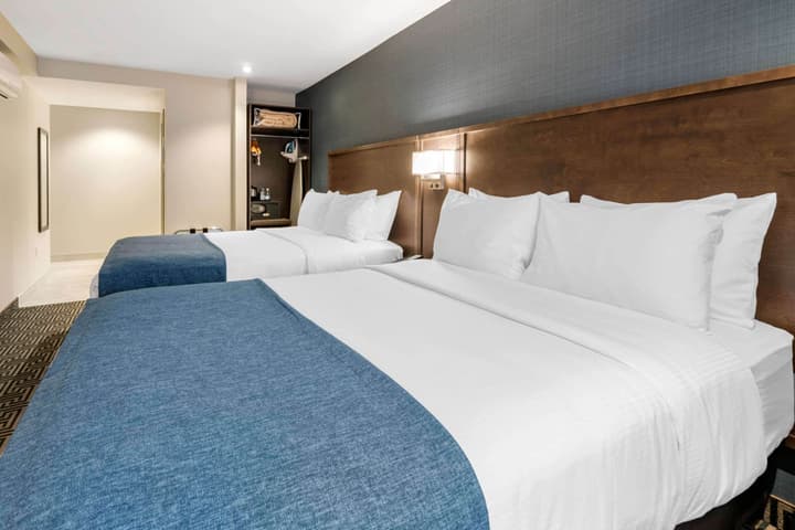 Quality Inn Centre-Ville