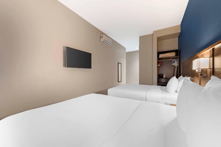 Quality Inn Centre-Ville