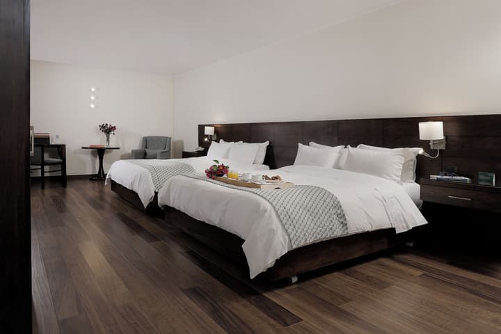 MR Hotel