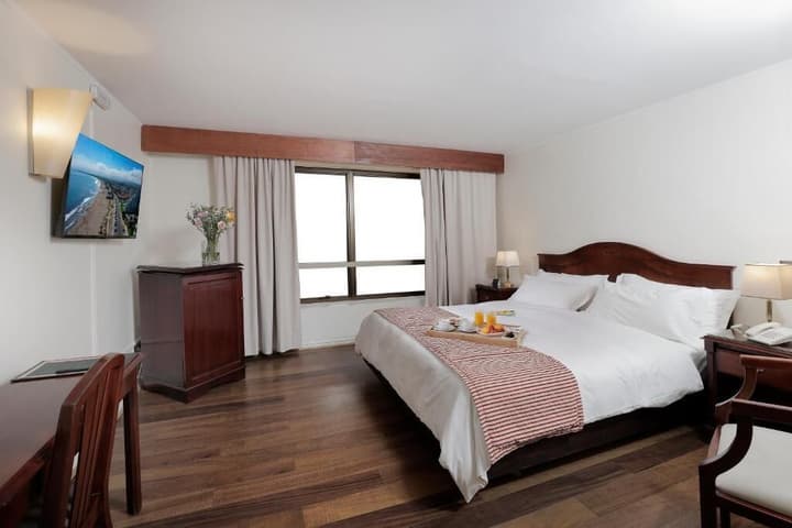 MR Hotel