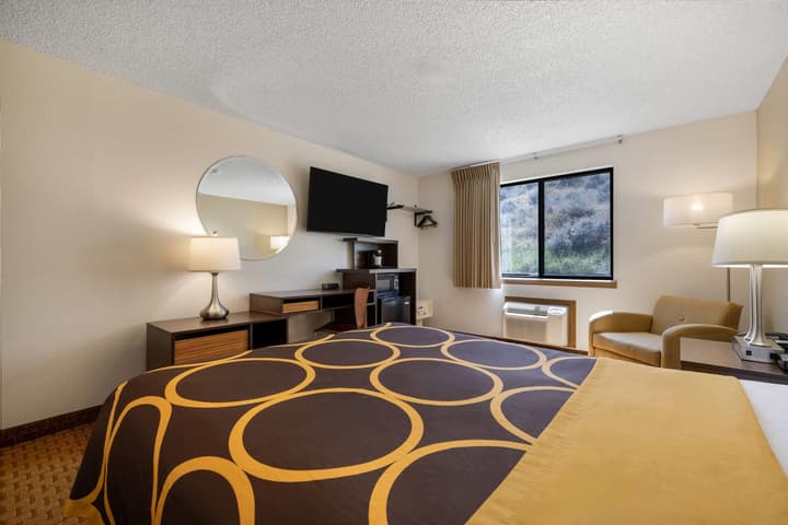 Super 8 by Wyndham Cody