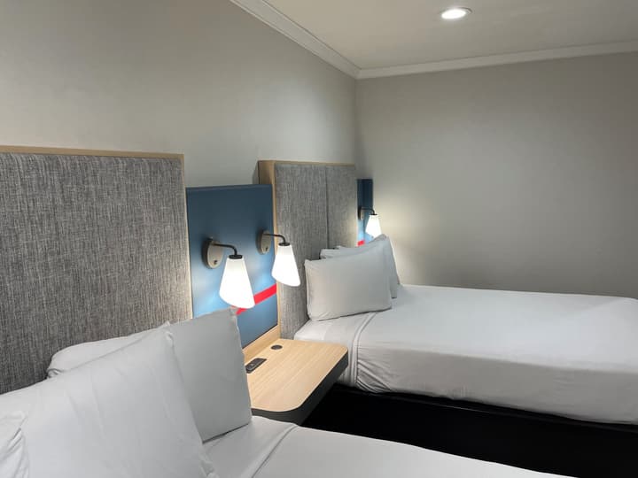The Midtowner Hotel, SureStay Collection by Best Western