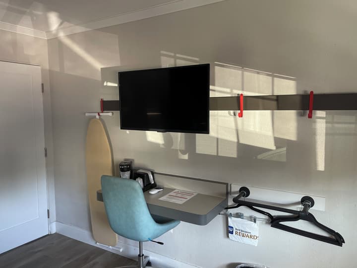 The Midtowner Hotel, SureStay Collection by Best Western