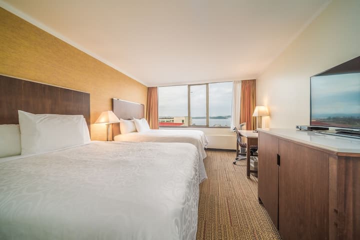 Coast Discovery Inn