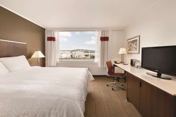 Coast Discovery Inn
