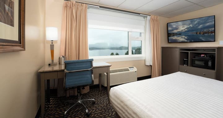 Prestige Oceanview Hotel Prince Rupert