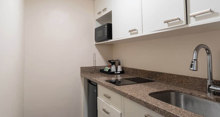 Prestige Oceanview Hotel Prince Rupert