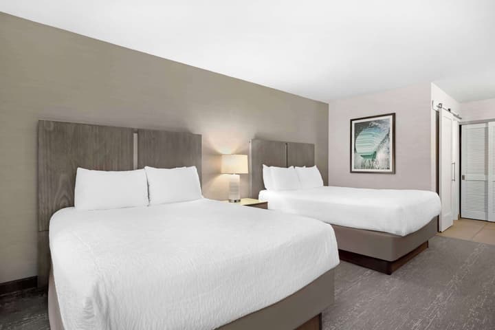 Best Western Plus Agate Beach Inn