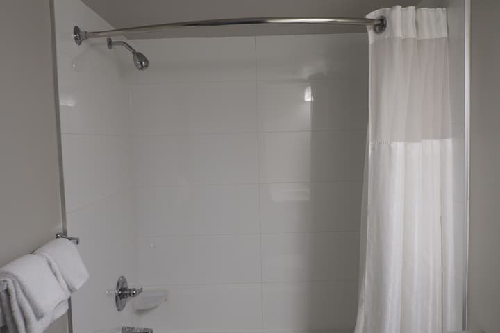 Best Western Plus Vancouver Airport Hotel