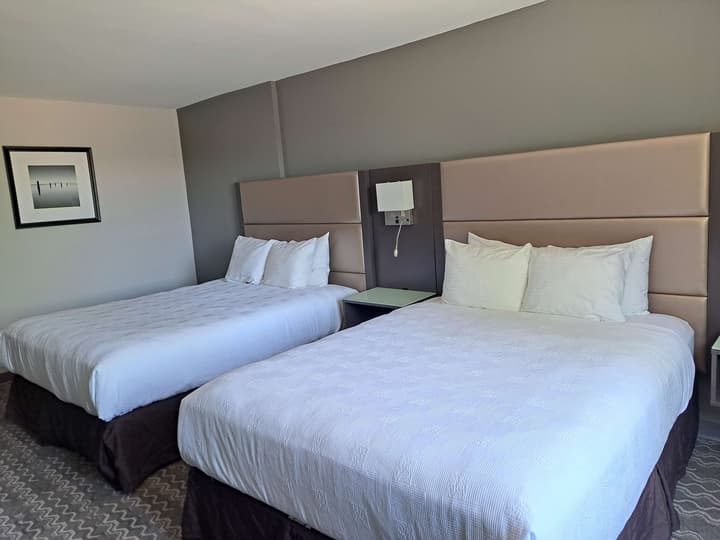 Best Western Plus Vancouver Airport Hotel