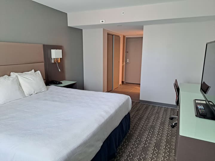 Best Western Plus Vancouver Airport Hotel