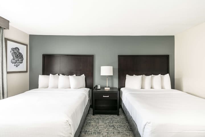 Best Western Inn & Suites San Diego – Zoo/SeaWorld Area