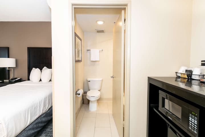 Best Western Inn & Suites San Diego – Zoo/SeaWorld Area