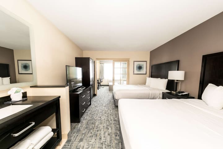 Best Western Inn & Suites San Diego – Zoo/SeaWorld Area