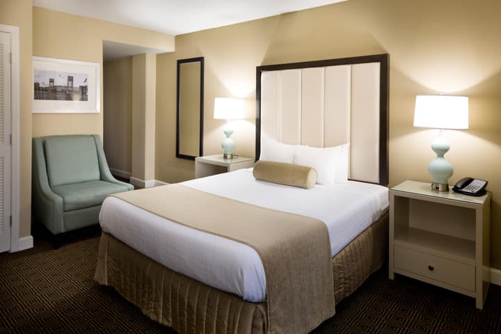 DoubleTree by Hilton Hotel Jacksonville Riverfront