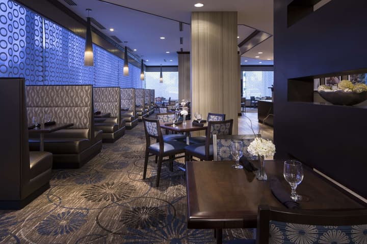 DoubleTree by Hilton Hotel Jacksonville Riverfront