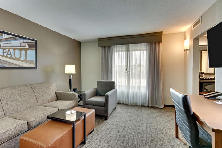 Drury Plaza Hotel St. Paul Downtown