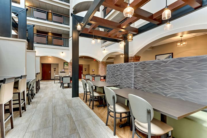Drury Plaza Hotel St. Paul Downtown