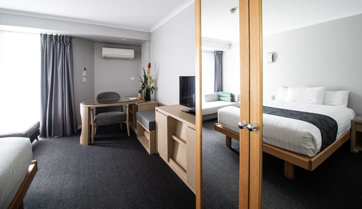 Madison Capital Executive Apartments