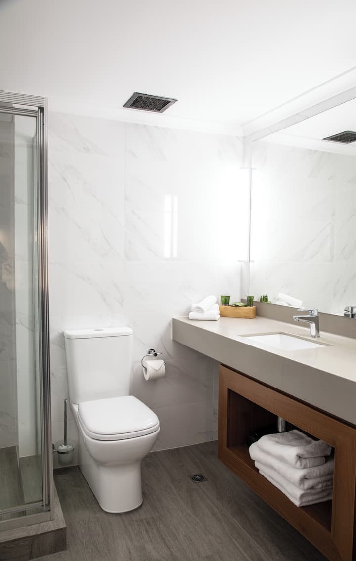 Madison Capital Executive Apartments