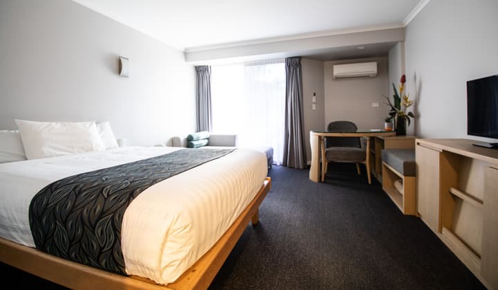 Madison Capital Executive Apartments