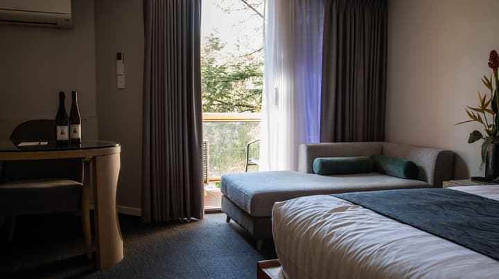 Madison Capital Executive Apartments