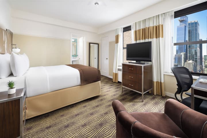 NEW YORKER BY LOTTE HOTELS