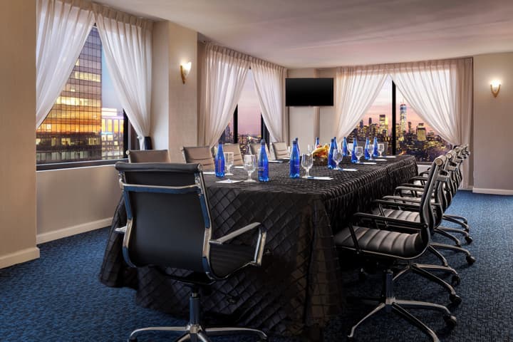NEW YORKER BY LOTTE HOTELS