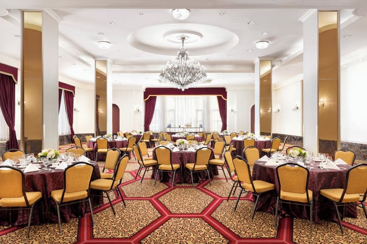 NEW YORKER BY LOTTE HOTELS