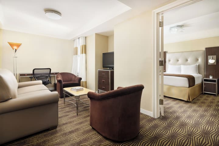 NEW YORKER BY LOTTE HOTELS