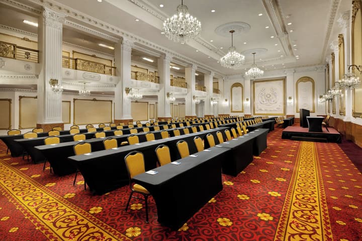 NEW YORKER BY LOTTE HOTELS
