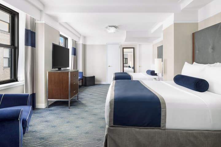 NEW YORKER BY LOTTE HOTELS