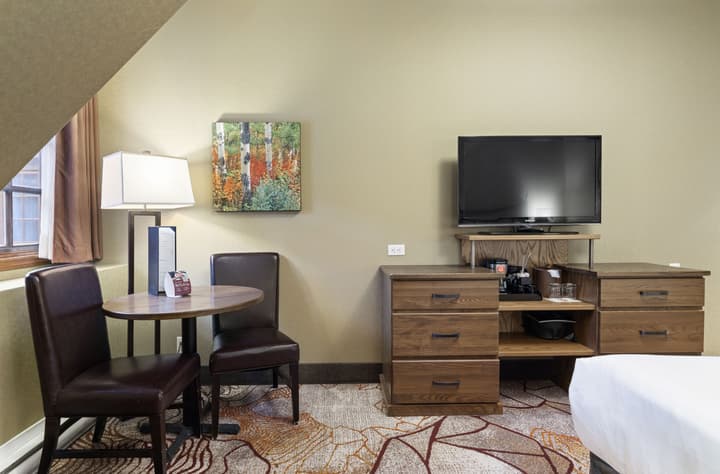 Banff Caribou Lodge and Spa