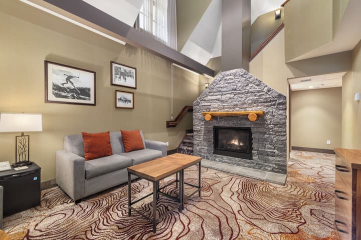 Banff Caribou Lodge and Spa