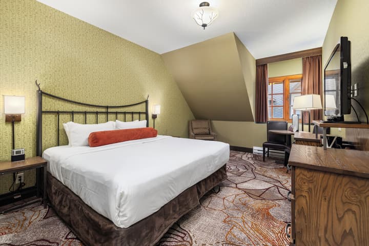 Banff Caribou Lodge and Spa