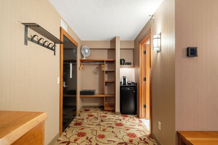Banff Ptarmigan Inn