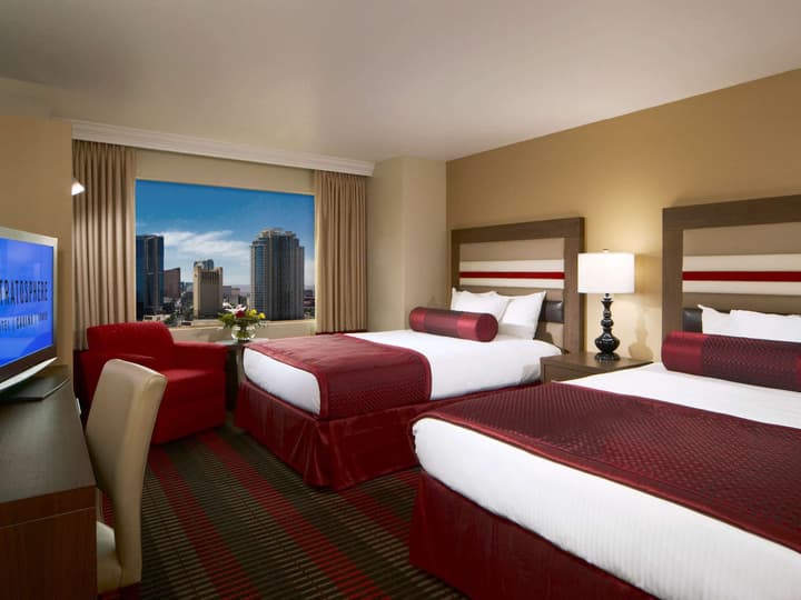 The STRAT Hotel, Casino & Tower