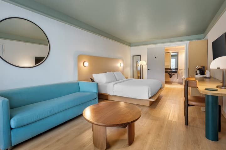 voco Kissimmee Orlando by IHG