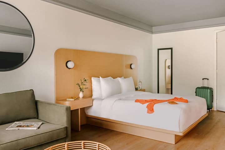 voco Kissimmee Orlando by IHG