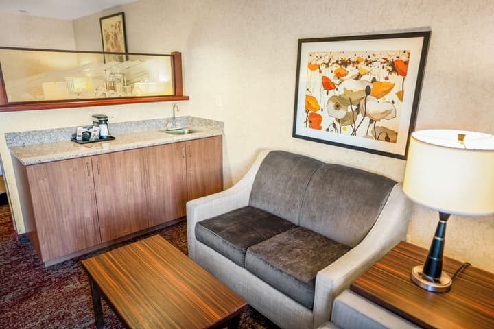 Crystal Inn Hotel & Suites Salt Lake City