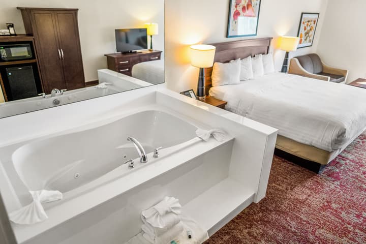 Crystal Inn Hotel & Suites Salt Lake City