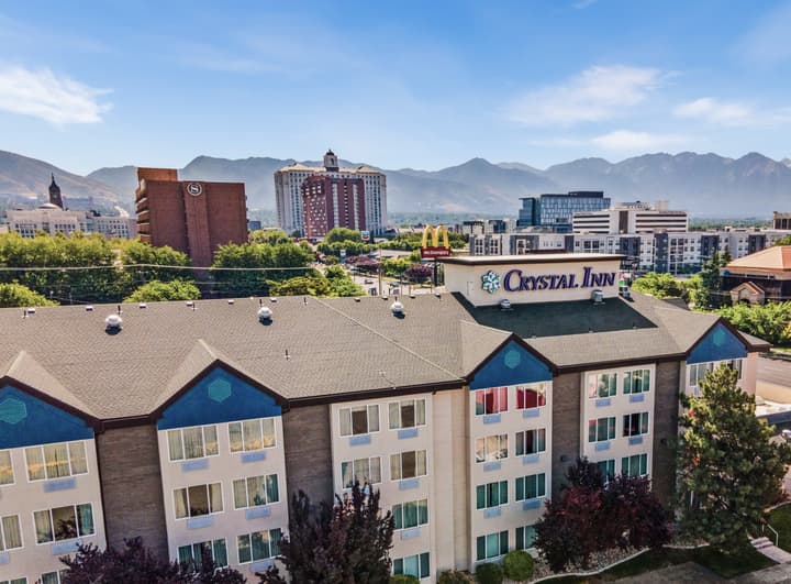 Crystal Inn Hotel & Suites Salt Lake City