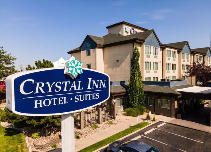 Crystal Inn Hotel & Suites Salt Lake City