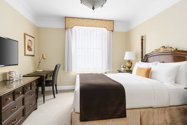 The Lucerne Hotel