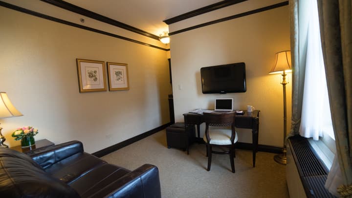 The Lucerne Hotel