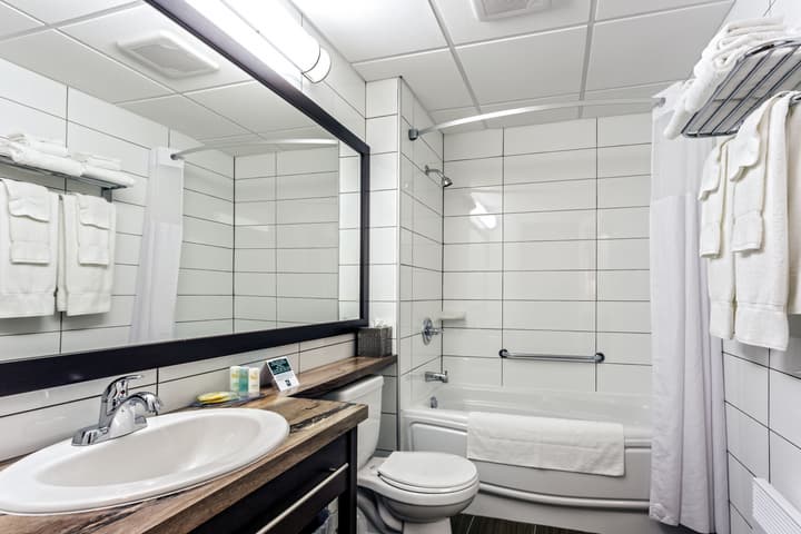 Quality Inn & Suites