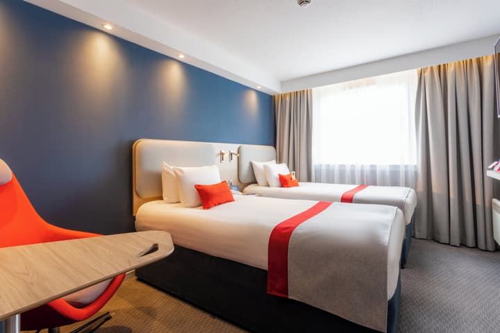 Holiday Inn Express Glasgow City Theatreland by IHG